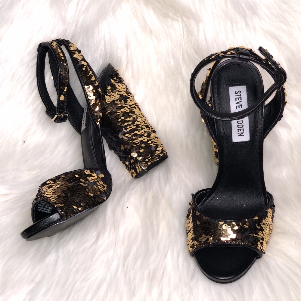 COPY - Ritzy Flip Sequin Dress Sandals 6 Gold Hee…